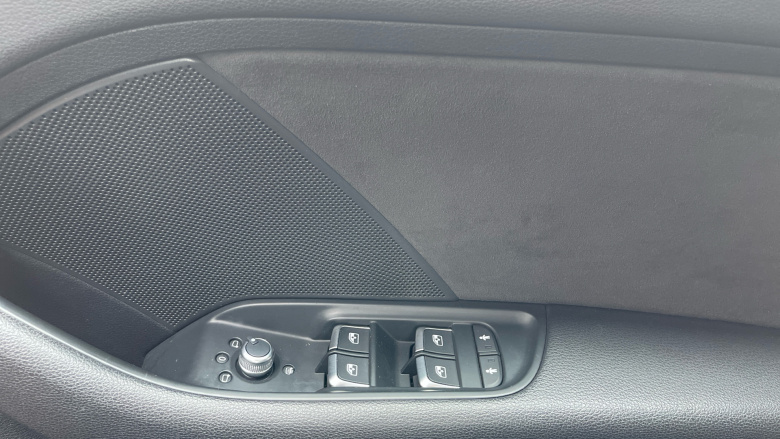 Audi RS3 RS 3 TFSI 400 Quattro 5dr S Tronic Petrol Hatchback